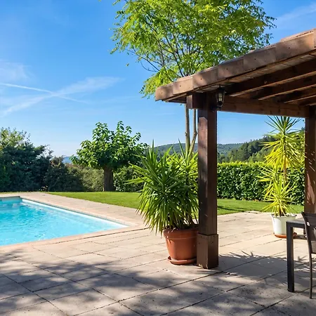 Spacieuse Avec Piscine A 180 M² 10 Pers. Villa Rocher