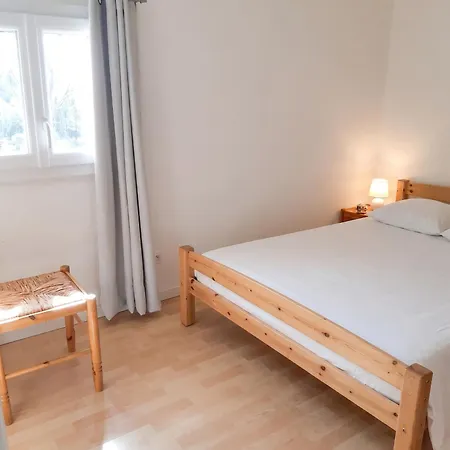 Villa Spacieuse Avec Piscine A 180 M² 10 Pers.