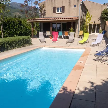 Spacieuse Avec Piscine A 180 M² 10 Pers.